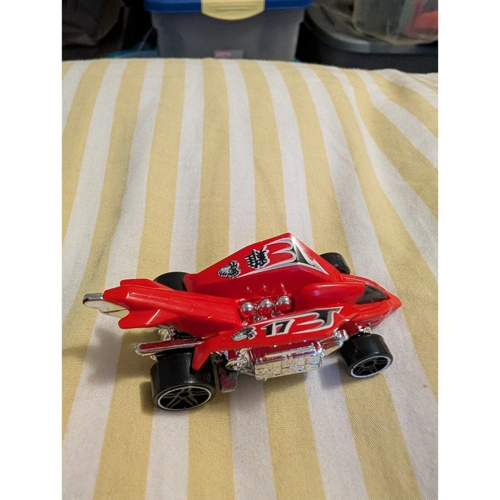 2017 Hot Wheels Street Beasts 1/10 Turbo Rooster 89/365 Red Version Loose